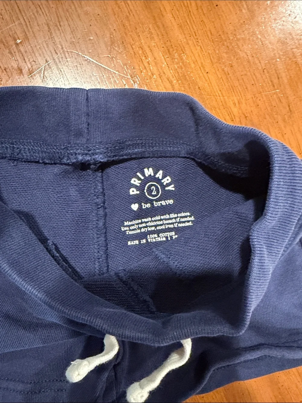 Primary Track Shorts 2-pack in Midnight & Navy, size 2T